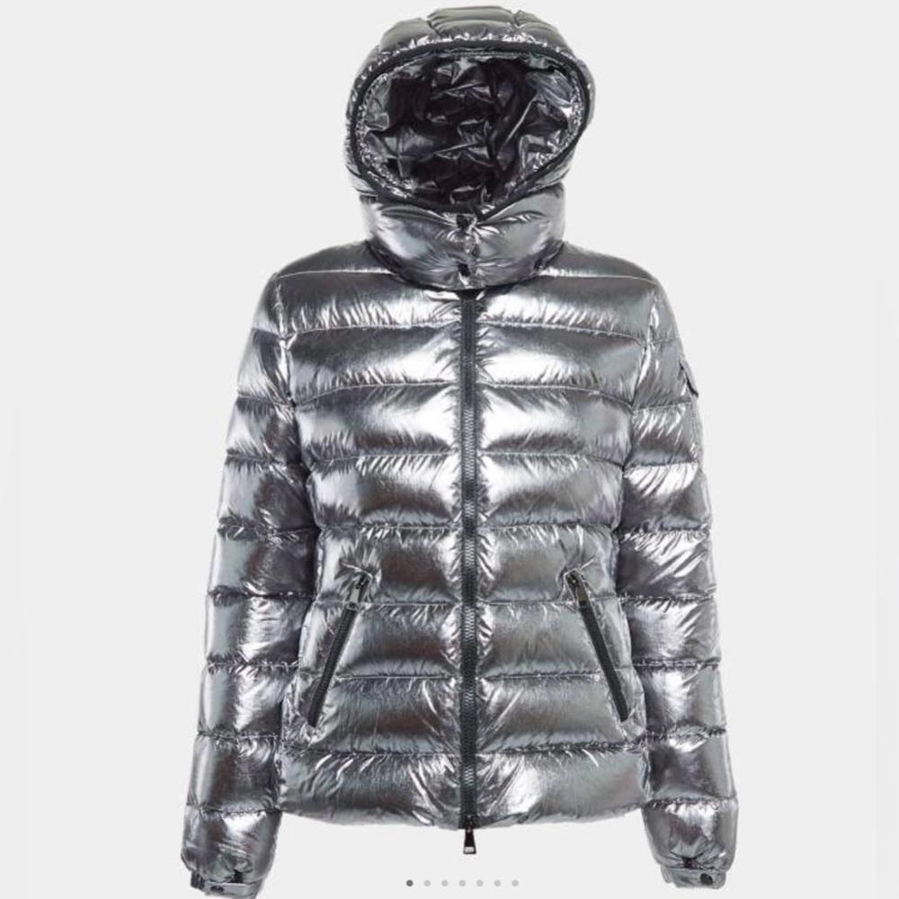Moncler Silver Giobbotto Down Puffer Jacket Detachable Hood Size 0 (US XS)